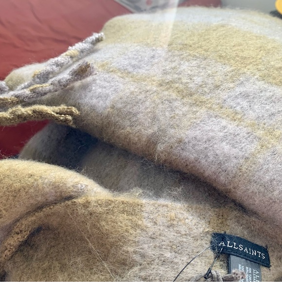 All saints scarf - Picture 3 of 5